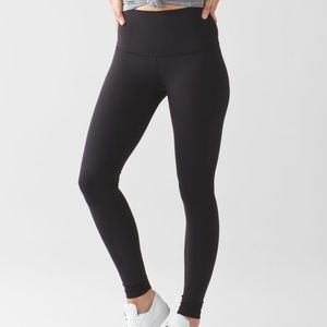 Never worn black Lululemon leggings!!!🖤❤️